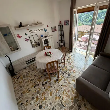 Apartment Dolce - Fantastic View -free Wi-fi & Late Check-out *