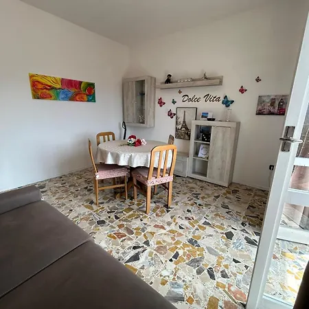 Dolce - Fantastic View -free Wi-fi & Late Check-out *