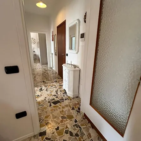 Apartment Dolce - Fantastic View -free Wi-fi & Late Check-out *