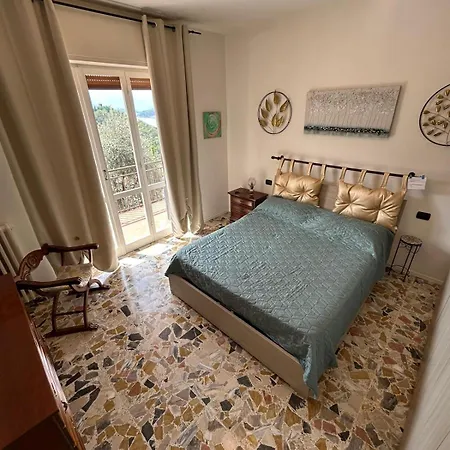 Dolce - Fantastic View -free Wi-fi & Late Check-out Perledo